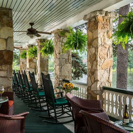 Lake Pointe Inn McHenry Exterior photo